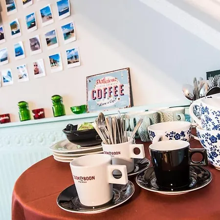 Vakantiewoning In Centrum Met Eigen Bar 