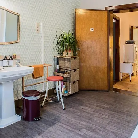 Vakantiewoning In Centrum Met Eigen Bar 