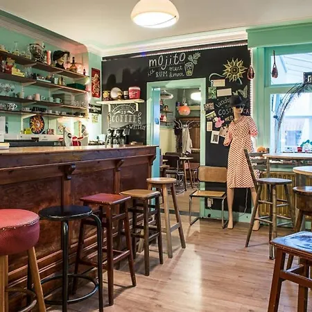 Ferienhaus Vakantiewoning In Centrum Met Eigen Bar 