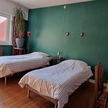 Vakantiewoning In Centrum Met Eigen Bar 